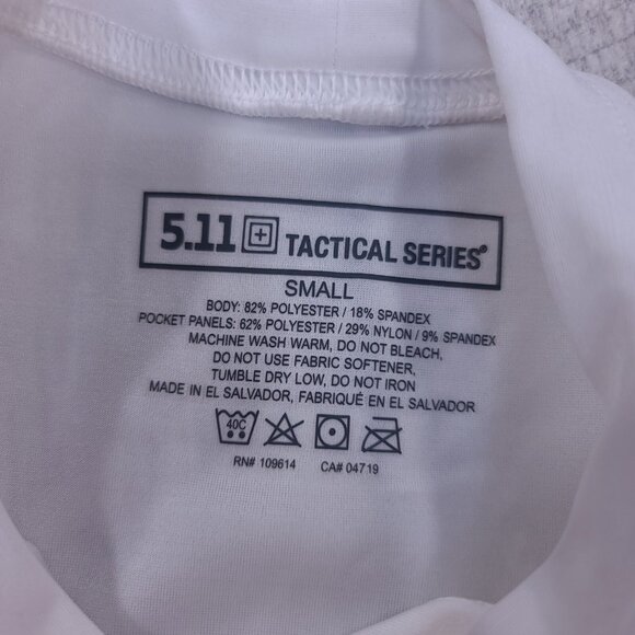 5.11 Tactical Shirt Mens Small White Holster Shirt Compression Concealed Carry - Picture 5 of 6